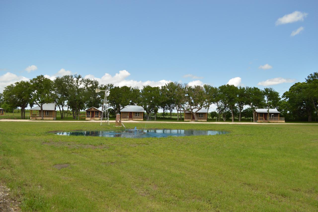 Vineyard Trail Cottages- Adults Only เฟรเดอริกส์เบิร์ก ห้อง รูปภาพ