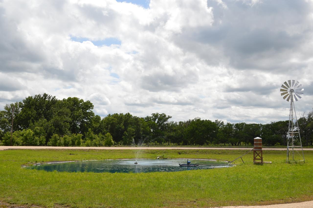 Vineyard Trail Cottages- Adults Only เฟรเดอริกส์เบิร์ก ห้อง รูปภาพ